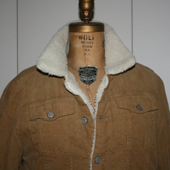 Distortion Corduroy & Sherpa Jacket - Picture 2 of 10